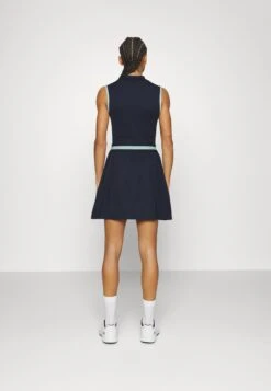Lacoste Sport Golf Dress - Jurken - Bleu Marine Vert Clair -Golfserie Winkel 2109e4fbba644e5d90f961ad40c72215