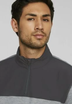 Puma Cloudspun Block Quarter-Zip Golf - Sweater - Black -Golfserie Winkel 25ea0a7b115f43be8e219a7f67646cec