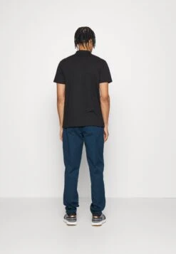 Lyle & Scott Golf- Poloshirt - Jet Black -Golfserie Winkel 3b4dd145a000468dacee1046869b08c1