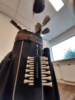 Golf Tees - 70mm - 50 Stuks - Met Gratis Tees Houder - Golf Accessoires - Golfbal -Golfserie Winkel 900x1200 1